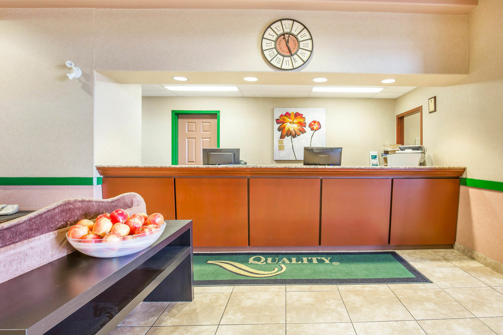 Quality Inn & Suites Lethbridge Exteriör bild